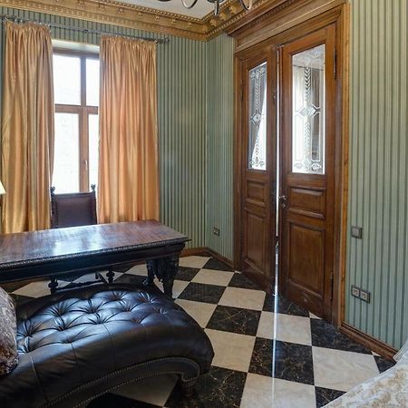 Dandelion Apartment Vecpilsetas Рига Екстериор снимка