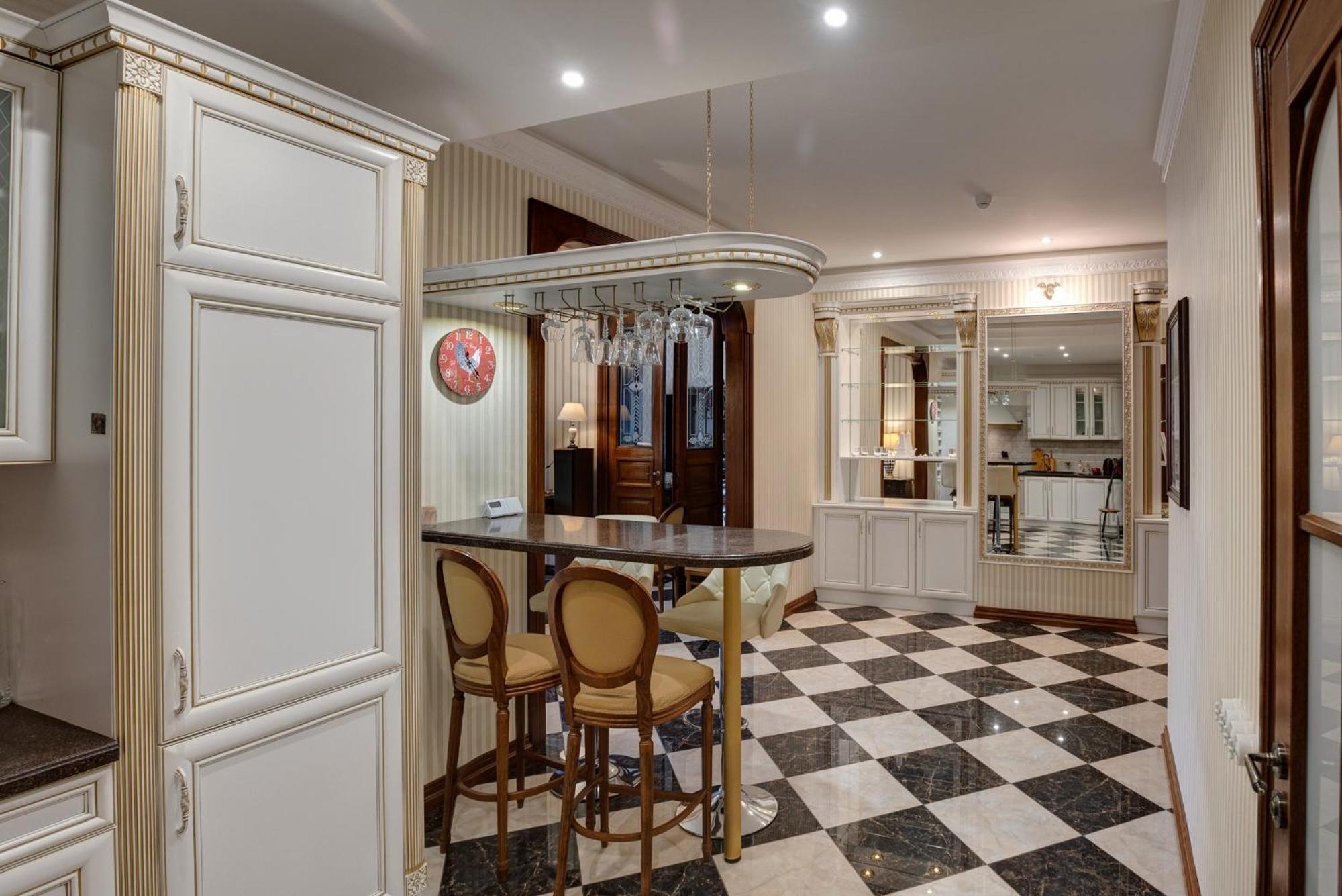 Dandelion Apartment Vecpilsetas Рига Екстериор снимка