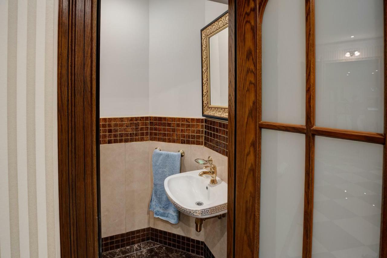 Dandelion Apartment Vecpilsetas Рига Екстериор снимка