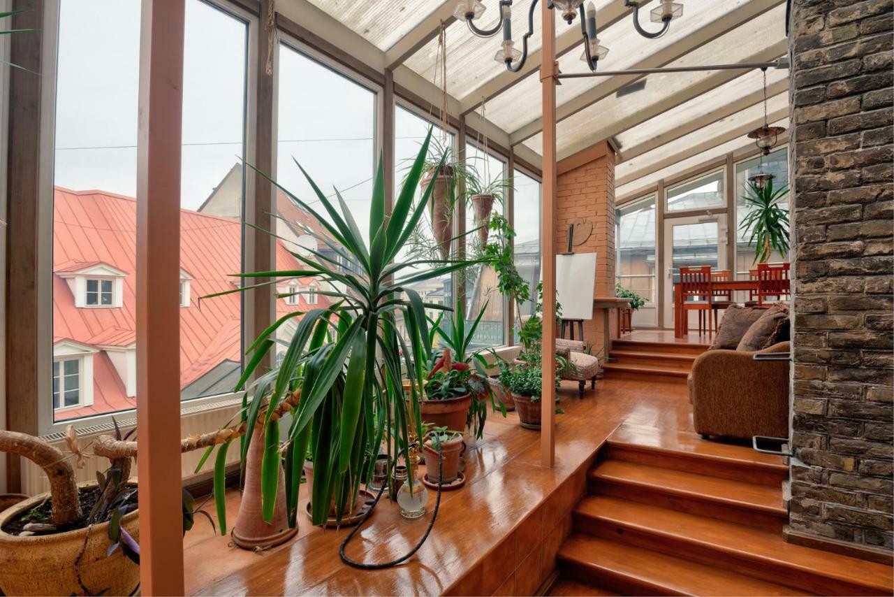 Dandelion Apartment Vecpilsetas Рига Екстериор снимка